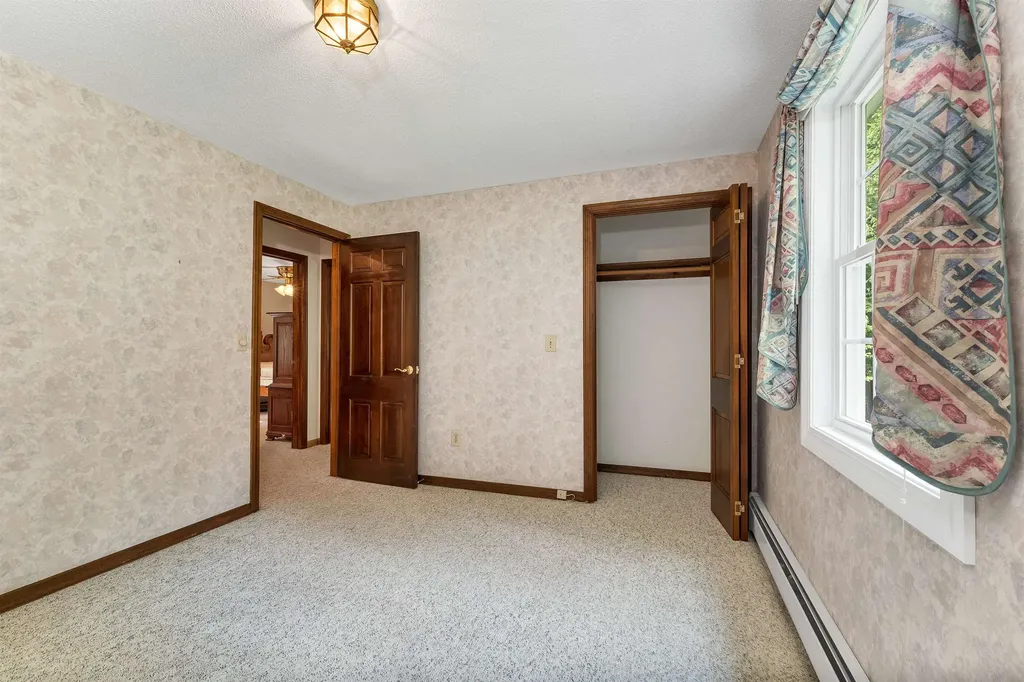15 Sprucewood Drive Gilford NH 03249