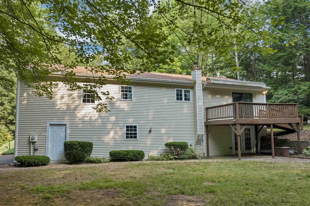 15 Sprucewood Drive Gilford NH 03249