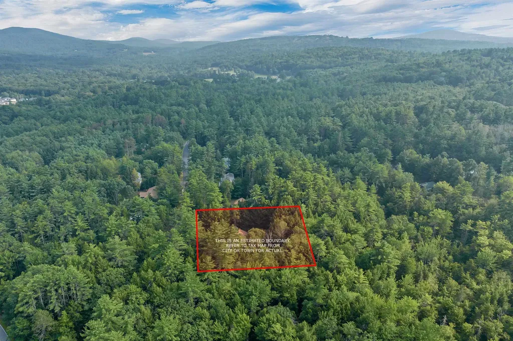 15 Sprucewood Drive Gilford NH 03249