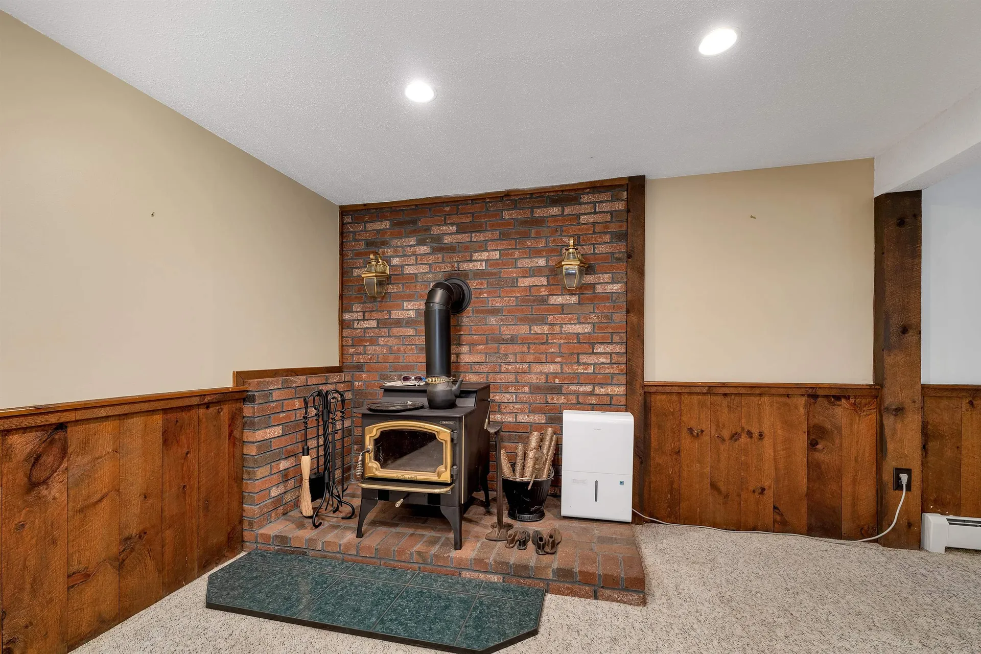 15 Sprucewood Drive Gilford NH 03249
