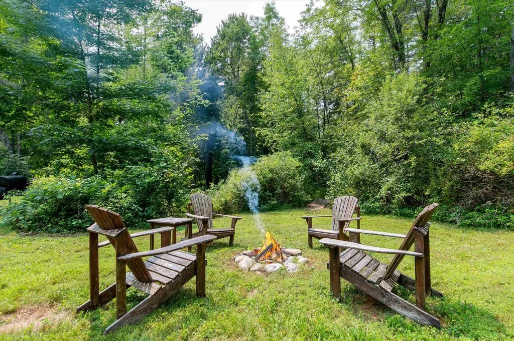 535 Red Mountain Road Arlington VT 05250