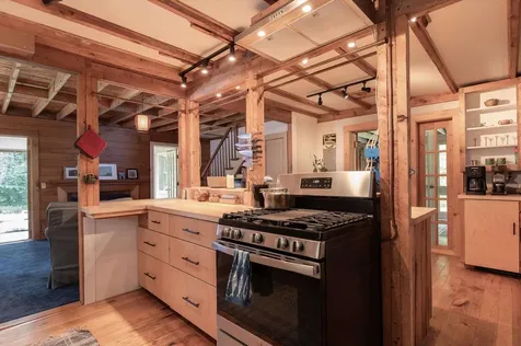 535 Red Mountain Road Arlington VT 05250