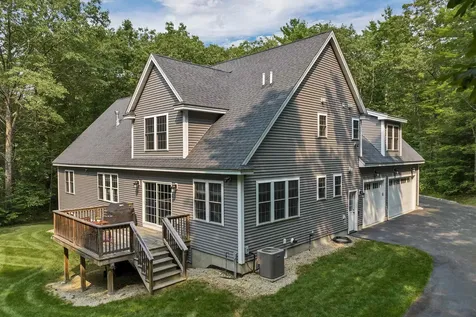 3 Victoria Ridge Amherst NH 03031