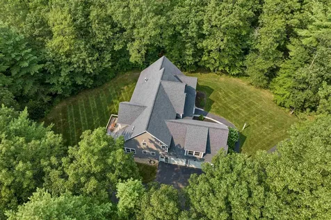 3 Victoria Ridge Amherst NH 03031