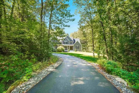 3 Victoria Ridge Amherst NH 03031