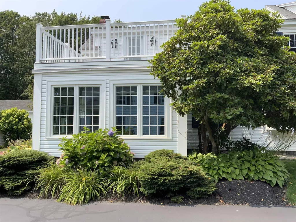 32 Cable Road Rye NH 03870