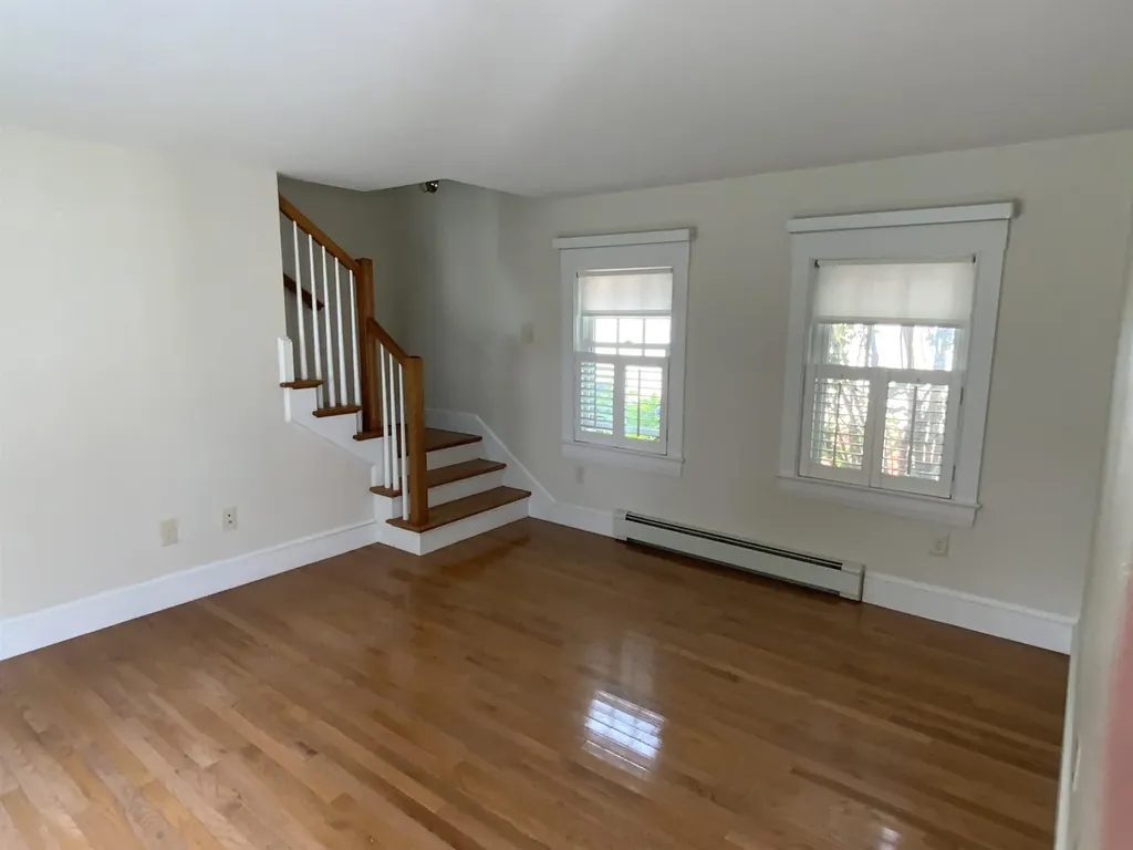 32 Cable Road Rye NH 03870