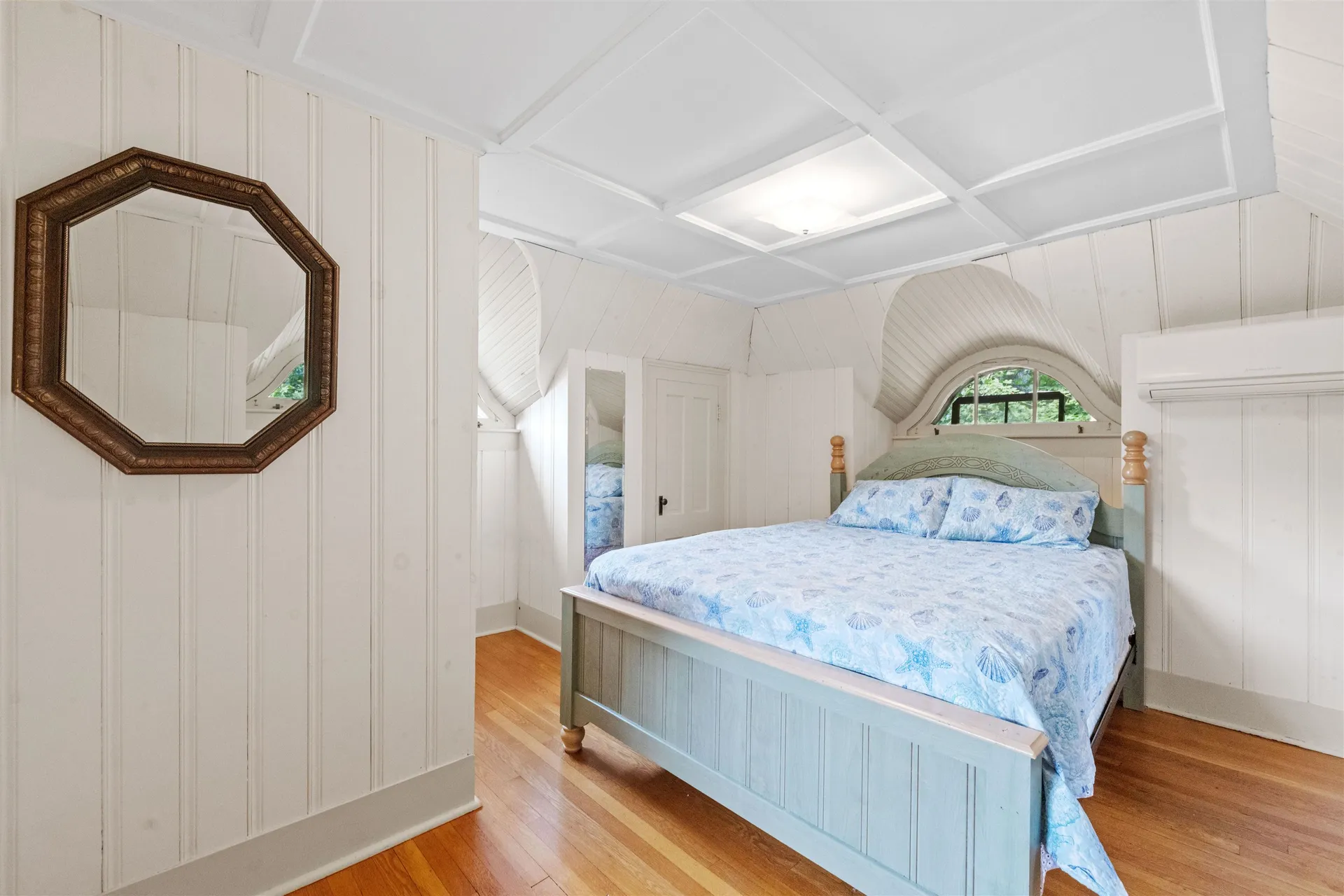 186 Main Street Hopkinton NH 03229