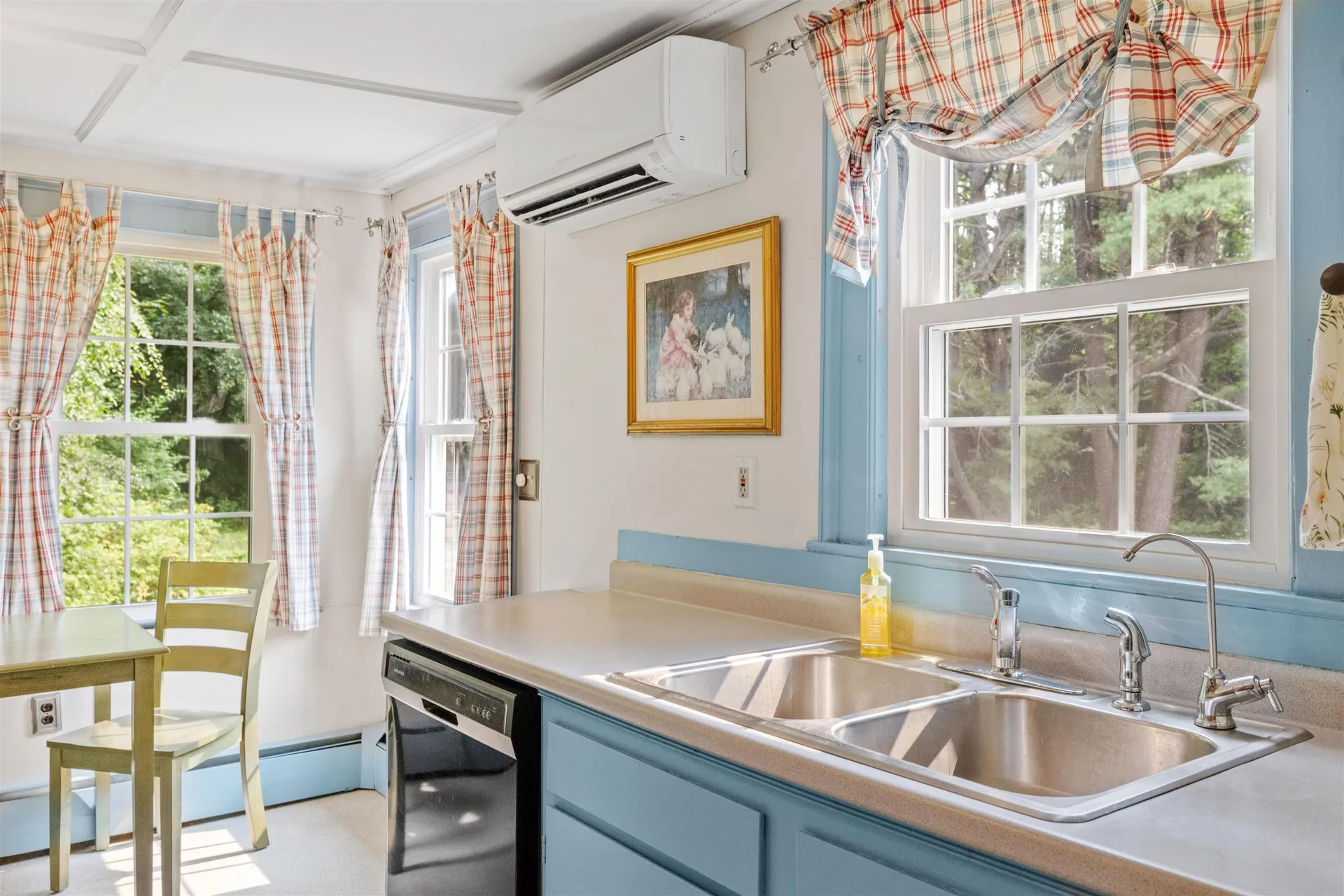 186 Main Street Hopkinton NH 03229