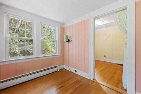 186 Main Street Hopkinton NH 03229