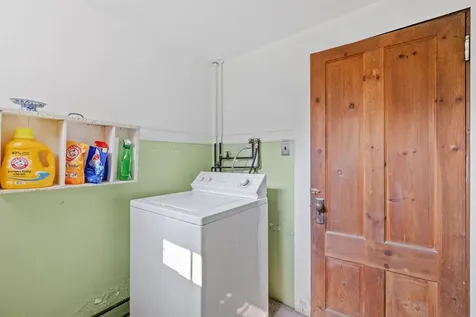 186 Main Street Hopkinton NH 03229