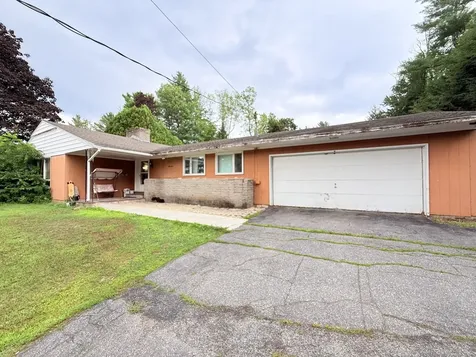 62 Ridge Avenue Claremont NH 03743