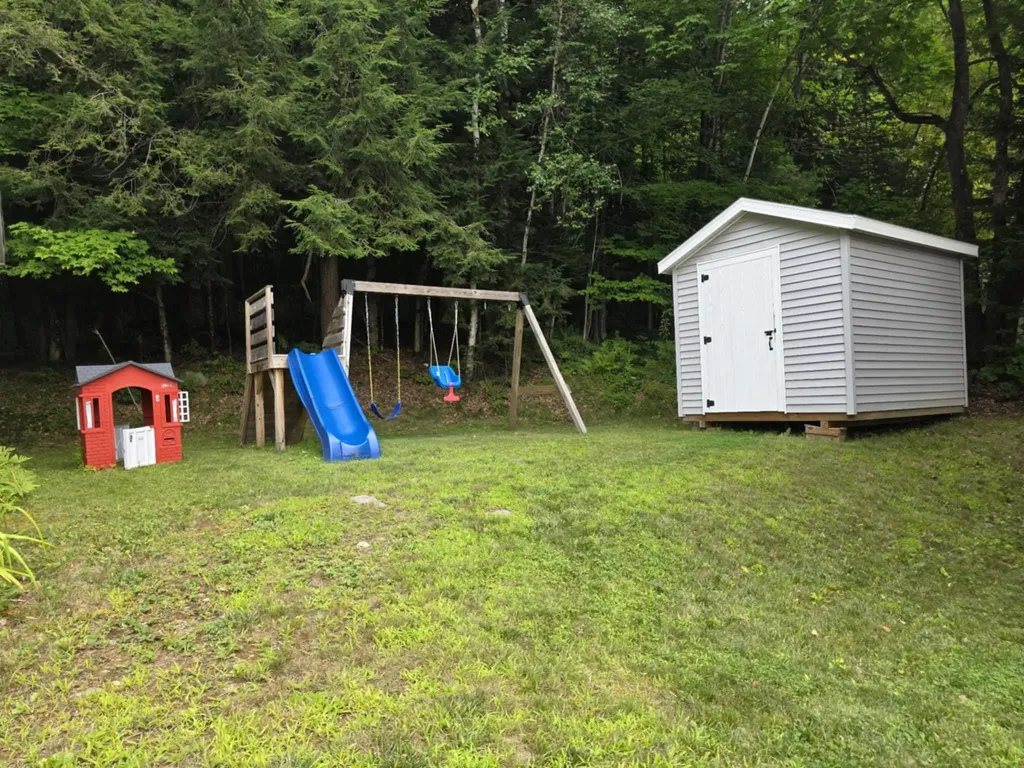 14 Hilltop Manor Mobile Home Park Littleton NH 03561