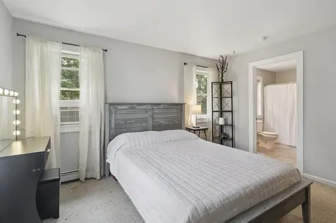 25 Clearwater Place Laconia NH 03246