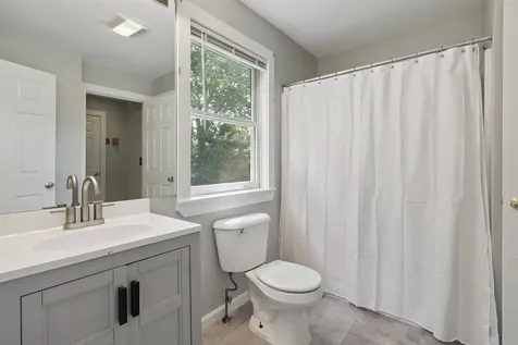 25 Clearwater Place Laconia NH 03246