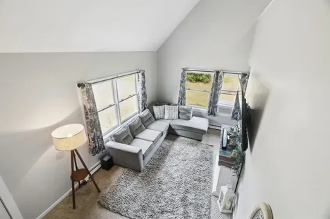 25 Clearwater Place Laconia NH 03246