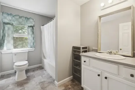 25 Clearwater Place Laconia NH 03246