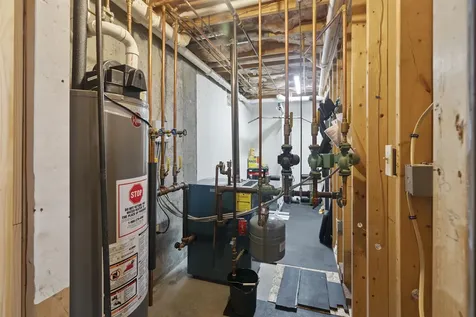 25 Clearwater Place Laconia NH 03246