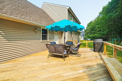 25 Clearwater Place Laconia NH 03246