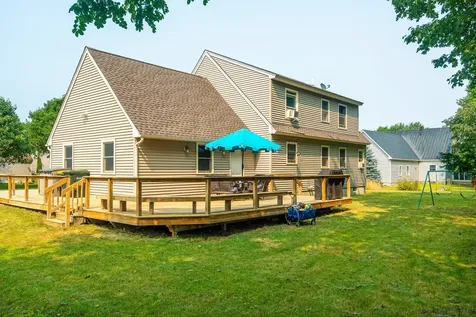 25 Clearwater Place Laconia NH 03246