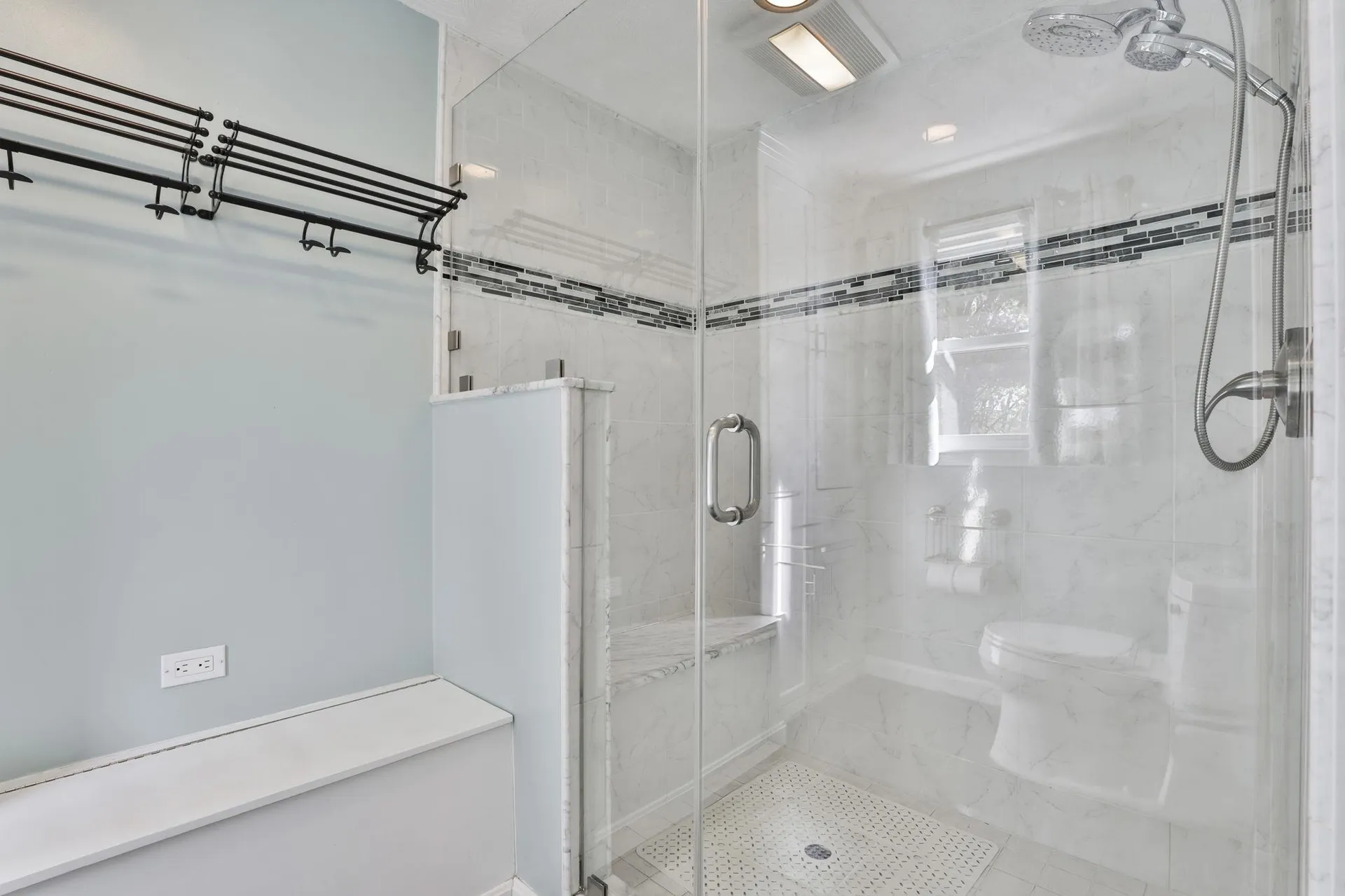 22 Cathedral Circle Nashua NH 03063