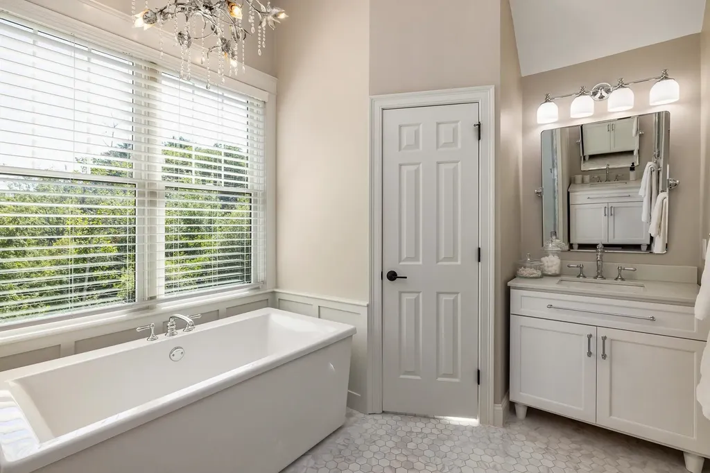 253 Odiorne Point Road Portsmouth NH 03801