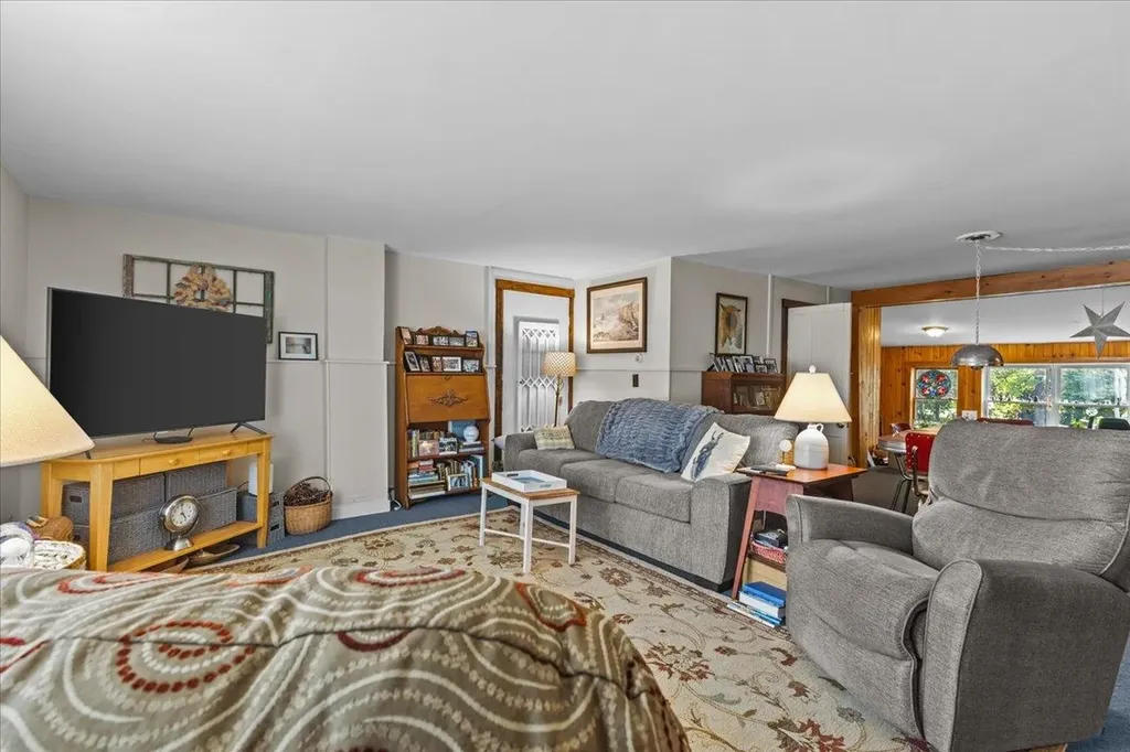 230 Church Street Hyde Park VT 05655