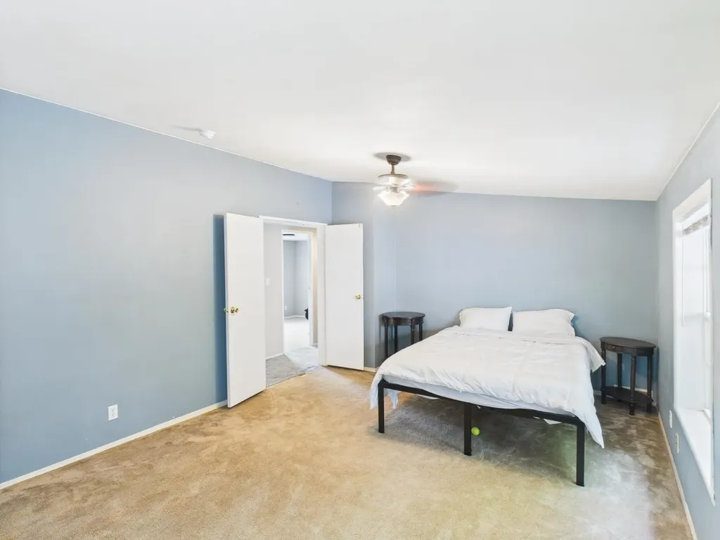 27 Deer Run Lane Northwood NH 03261