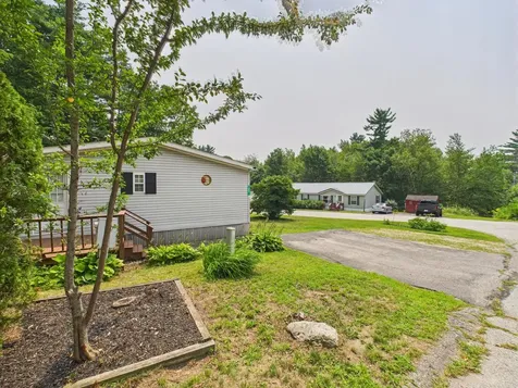 27 Deer Run Lane Northwood NH 03261