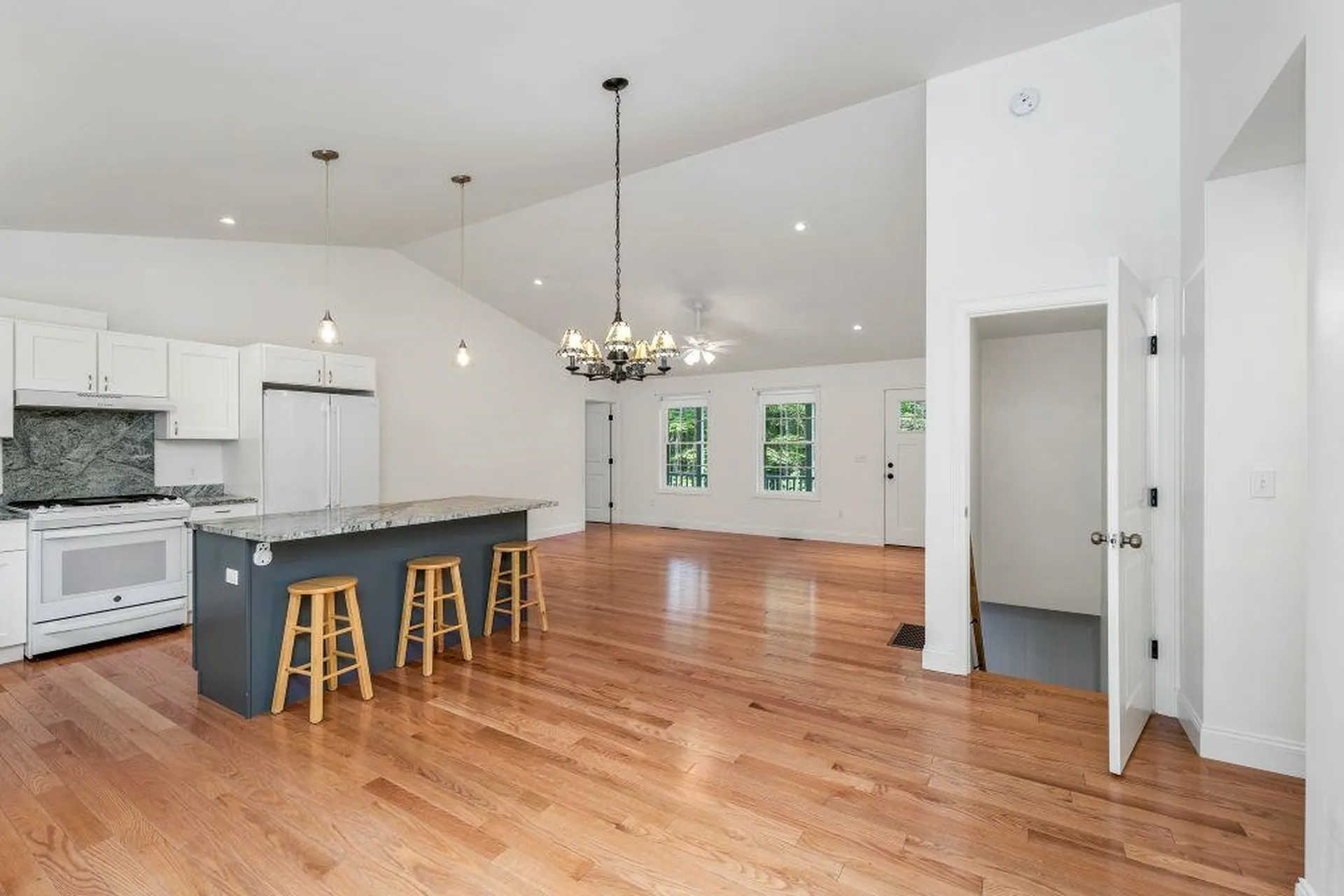 729 Old Wolfeboro Road Alton NH 03809