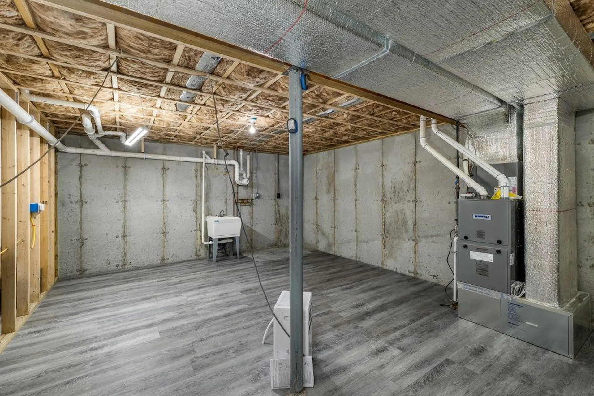 729 Old Wolfeboro Road Alton NH 03809