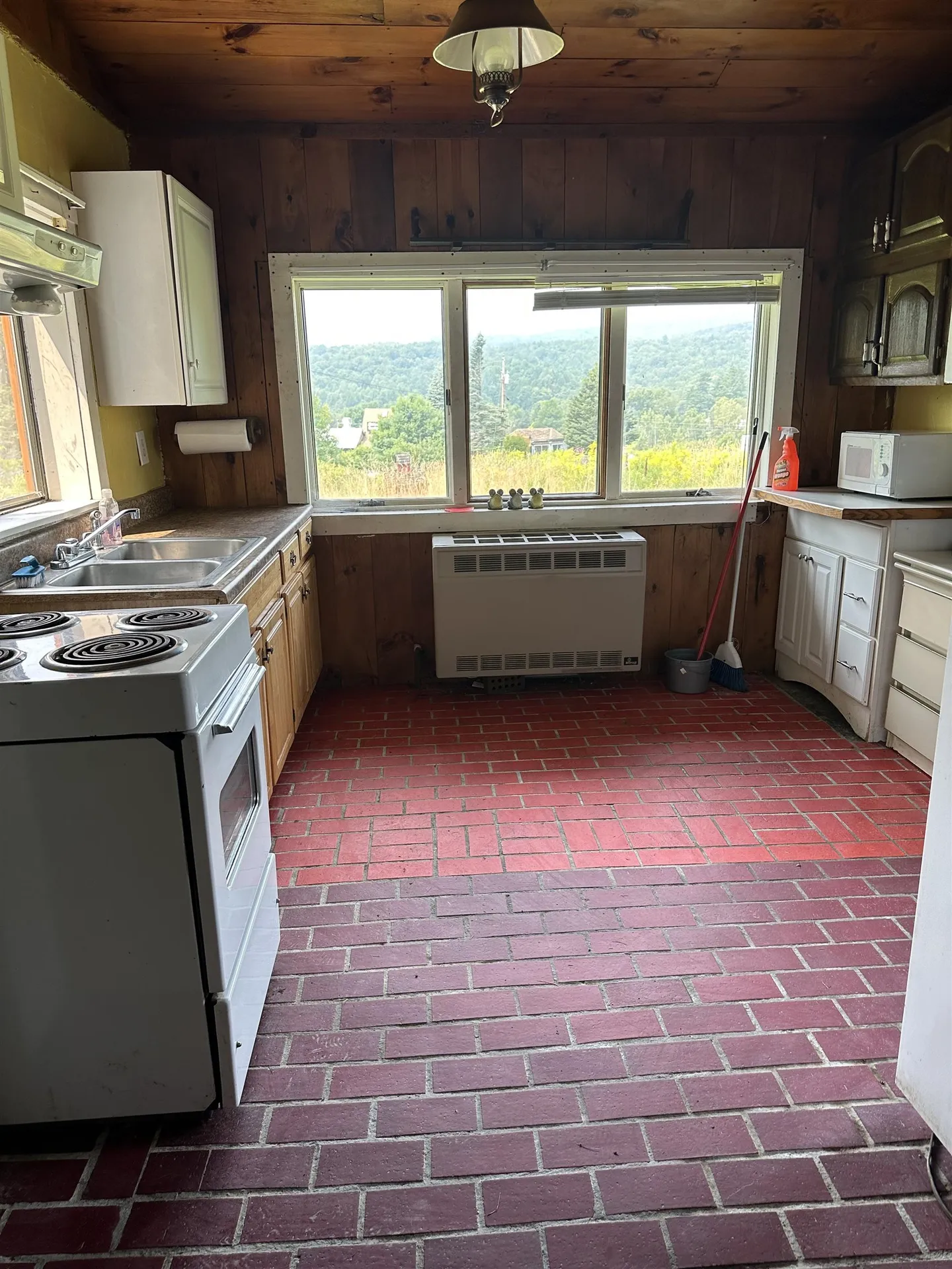 147 Pope Road Lowell VT 05847