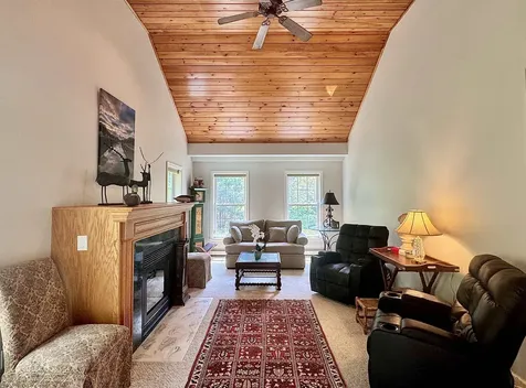 475 Sunrise Lane Arlington VT 05250