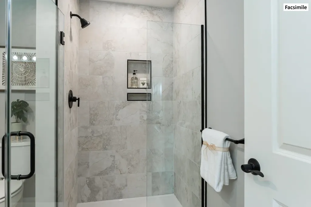 41 Village Way Northfield NH 03276