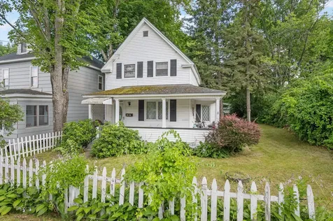 13 2nd Street Gorham NH 03581