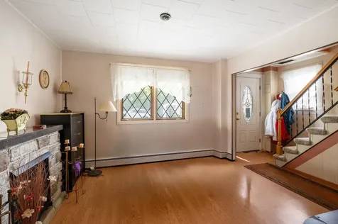 13 2nd Street Gorham NH 03581