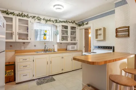 13 2nd Street Gorham NH 03581