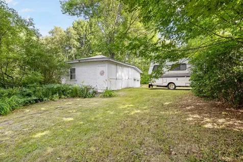 13 2nd Street Gorham NH 03581