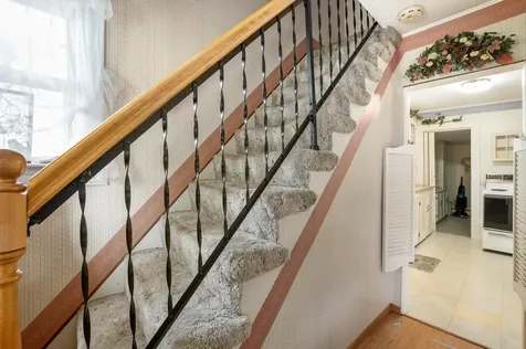 13 2nd Street Gorham NH 03581