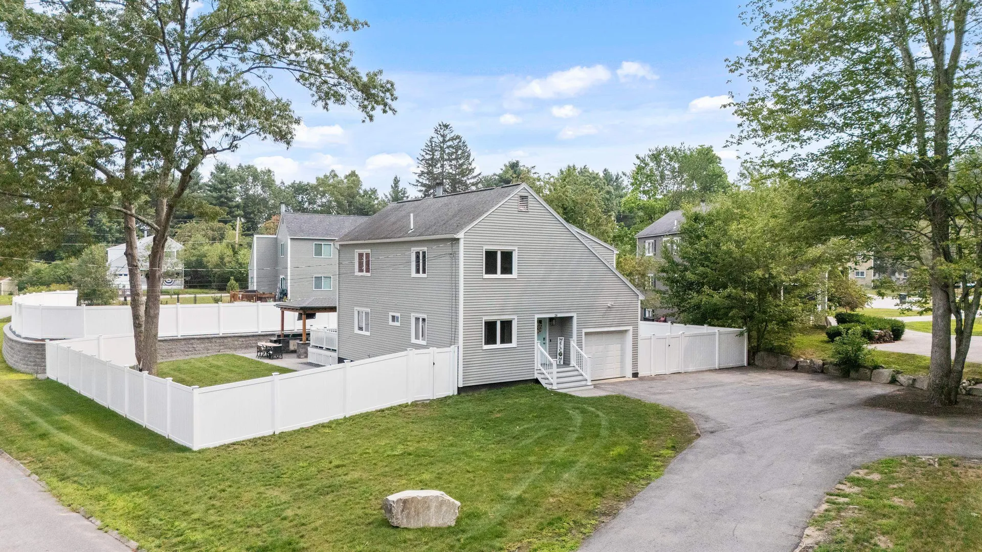28 Ventura Circle Nashua NH 03062