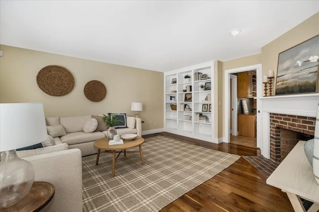 169 Plummer Hill Road Henniker NH 03242