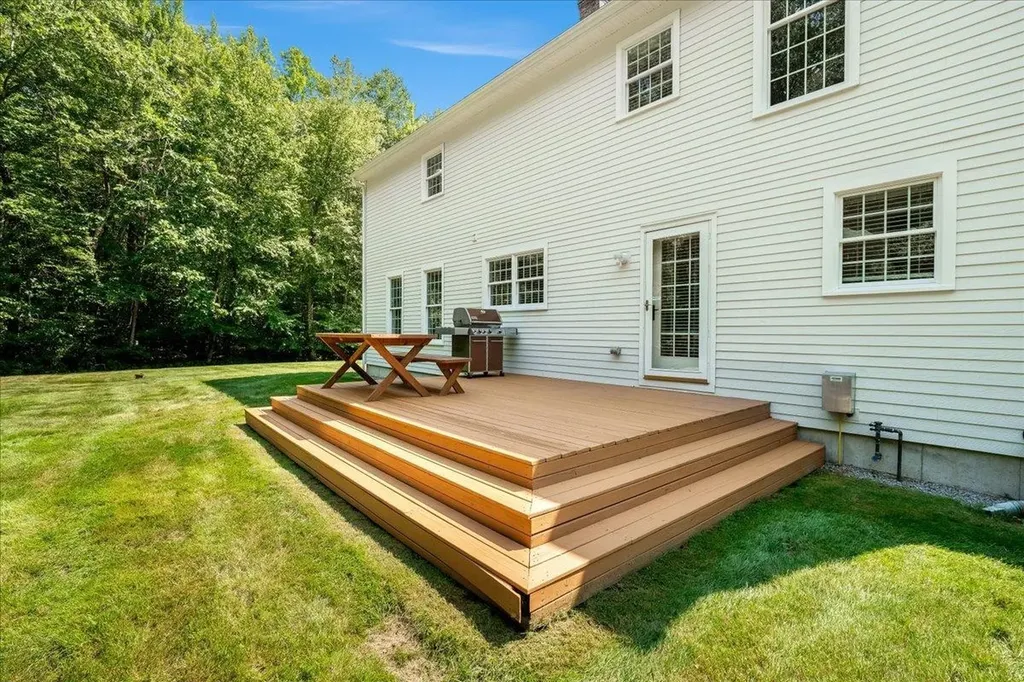 169 Plummer Hill Road Henniker NH 03242