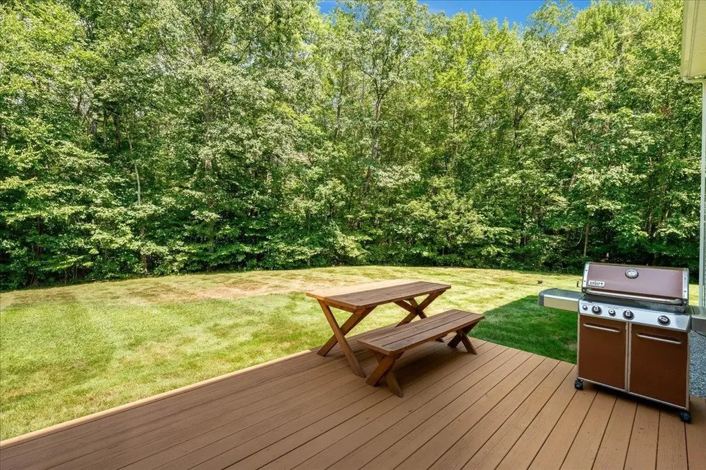 169 Plummer Hill Road Henniker NH 03242
