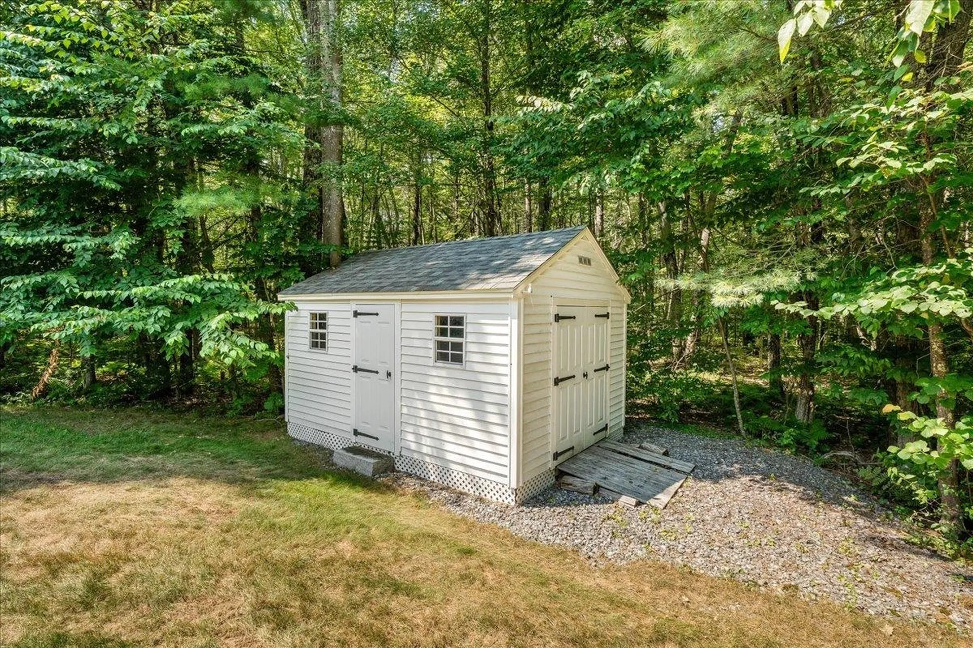 169 Plummer Hill Road Henniker NH 03242