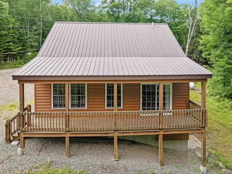 94 Spring Road Pittsburg NH 03592