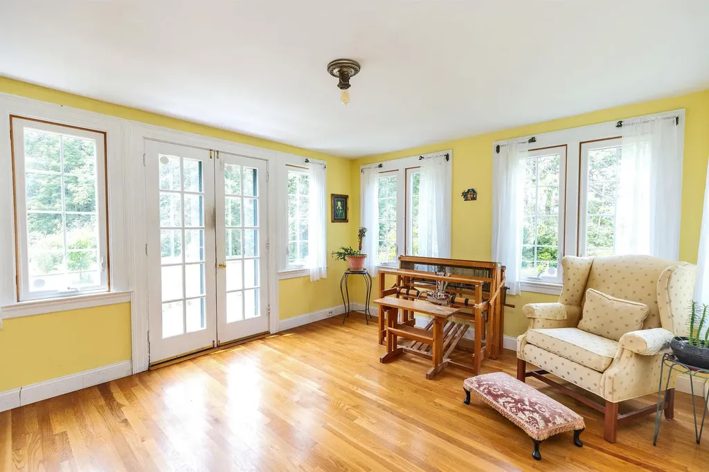 75 Main Street Jaffrey NH 03452