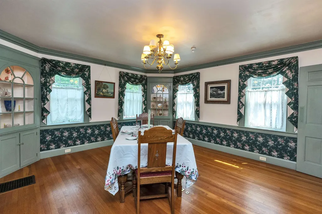 75 Main Street Jaffrey NH 03452