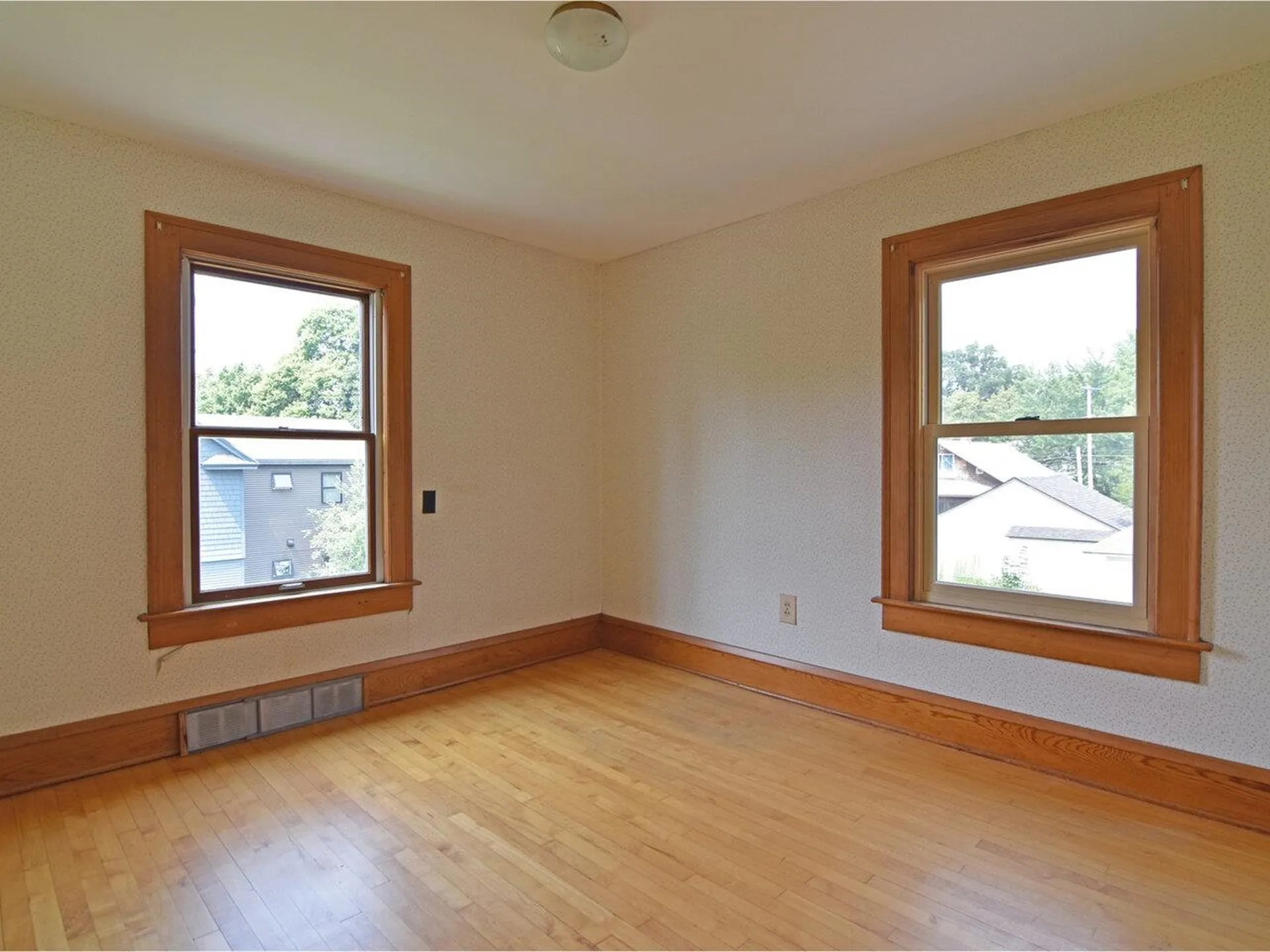 90 Henry Street Burlington VT 05401