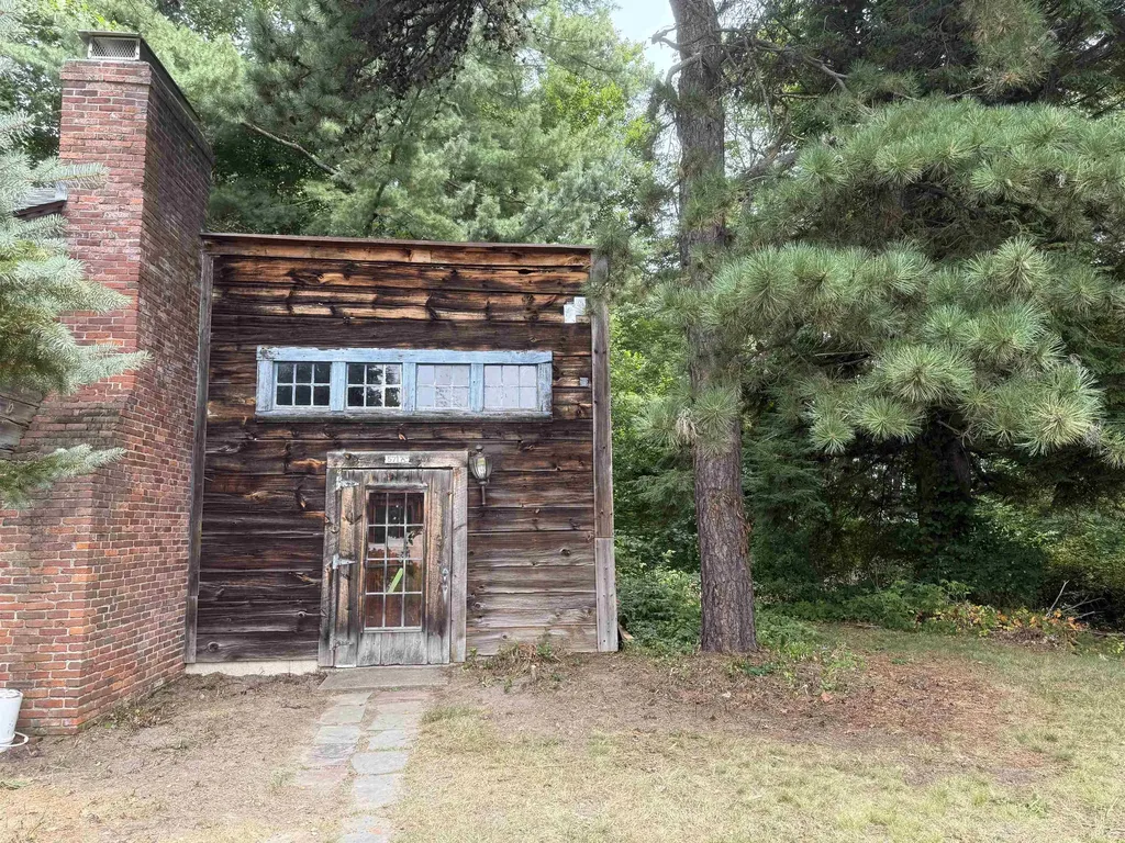 571 Elm Street Milford NH 03055