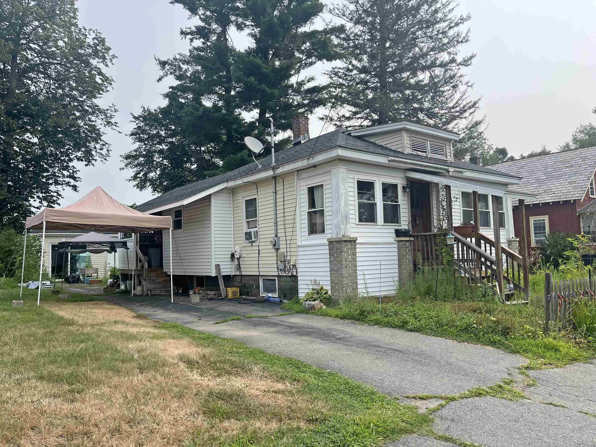 81 Oak Grove Avenue Brattleboro VT 05301